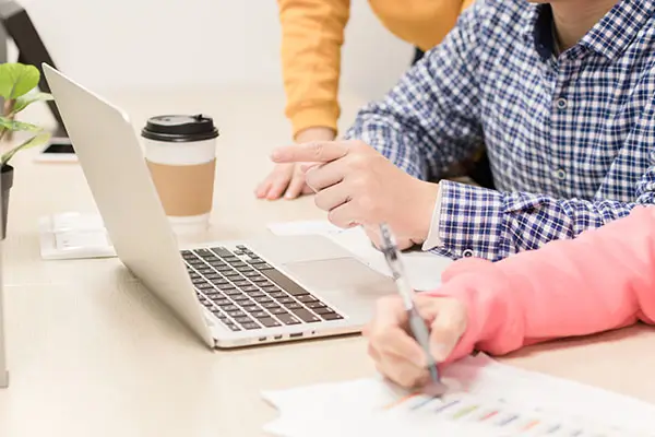 战地生活怎么操作